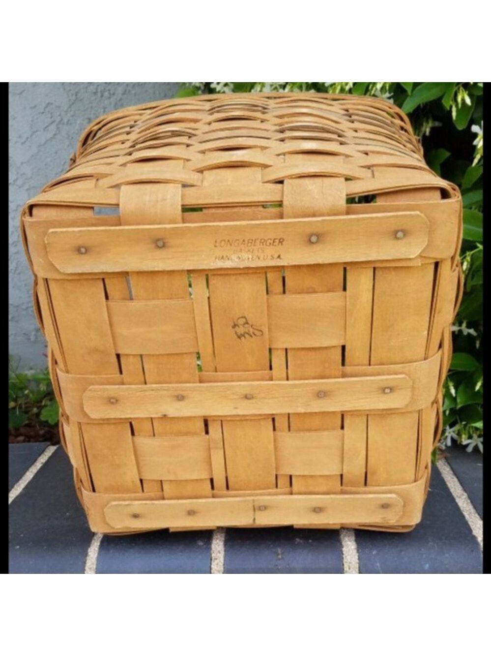 Signed Longaberger J.W. Collection TWO-PIE BASKET - Picture 4 of 5